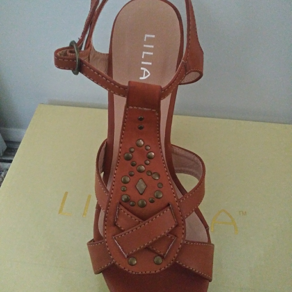 Wedges - Picture 2 of 3